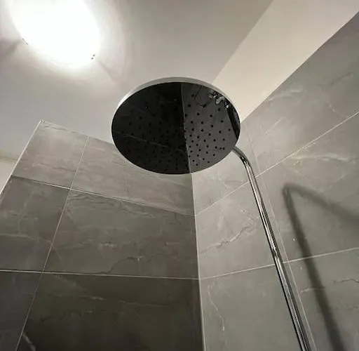 Spazioso In Centro Lägenhet *